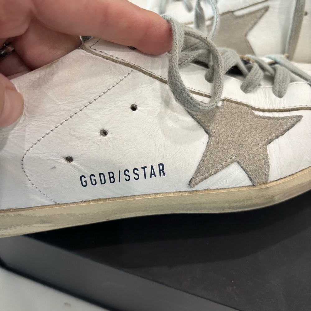 Golden Goose SuperStar GGDB/SSTAR White Gray Athletic Shoes Great condition Sz39 - Picture 10 of 13